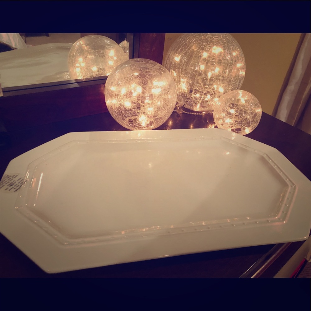 Nora Fleming octagonal ceramic platter 18”x11”